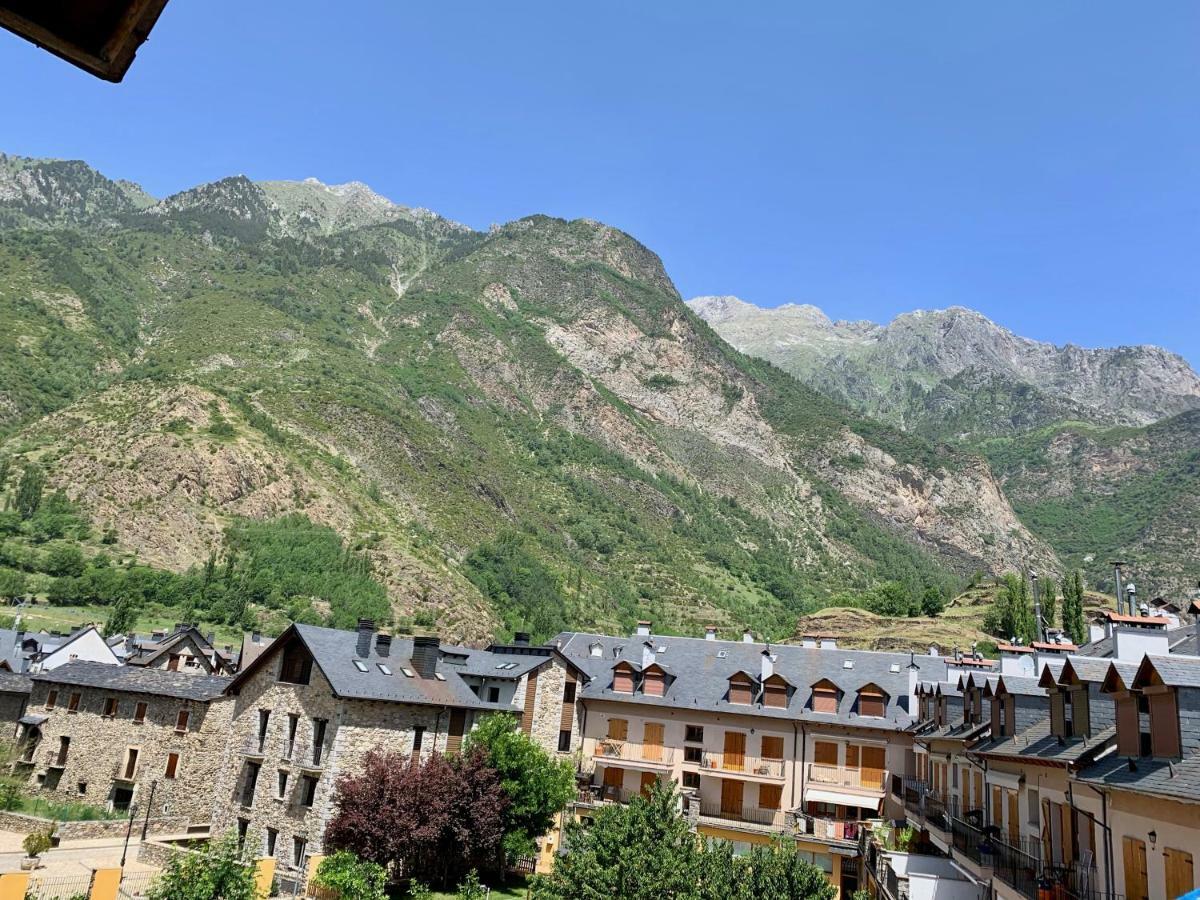 Bpirineos-Blest Apartment Бенаск Екстериор снимка